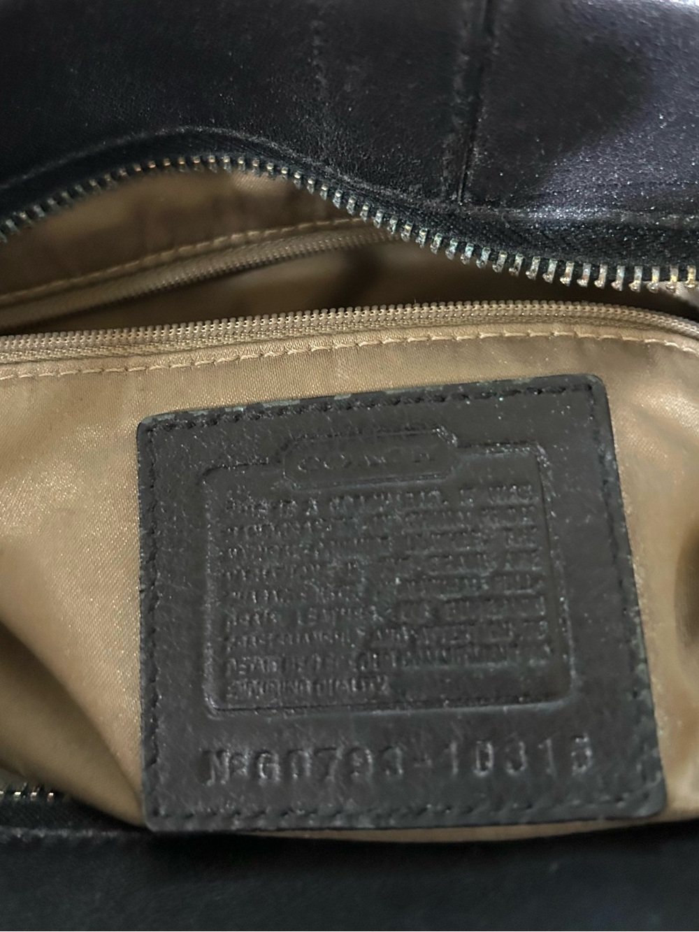 Coach #10315 Black Leather Hobo Shoulder Bag - No Issues - Picture 5 of 6